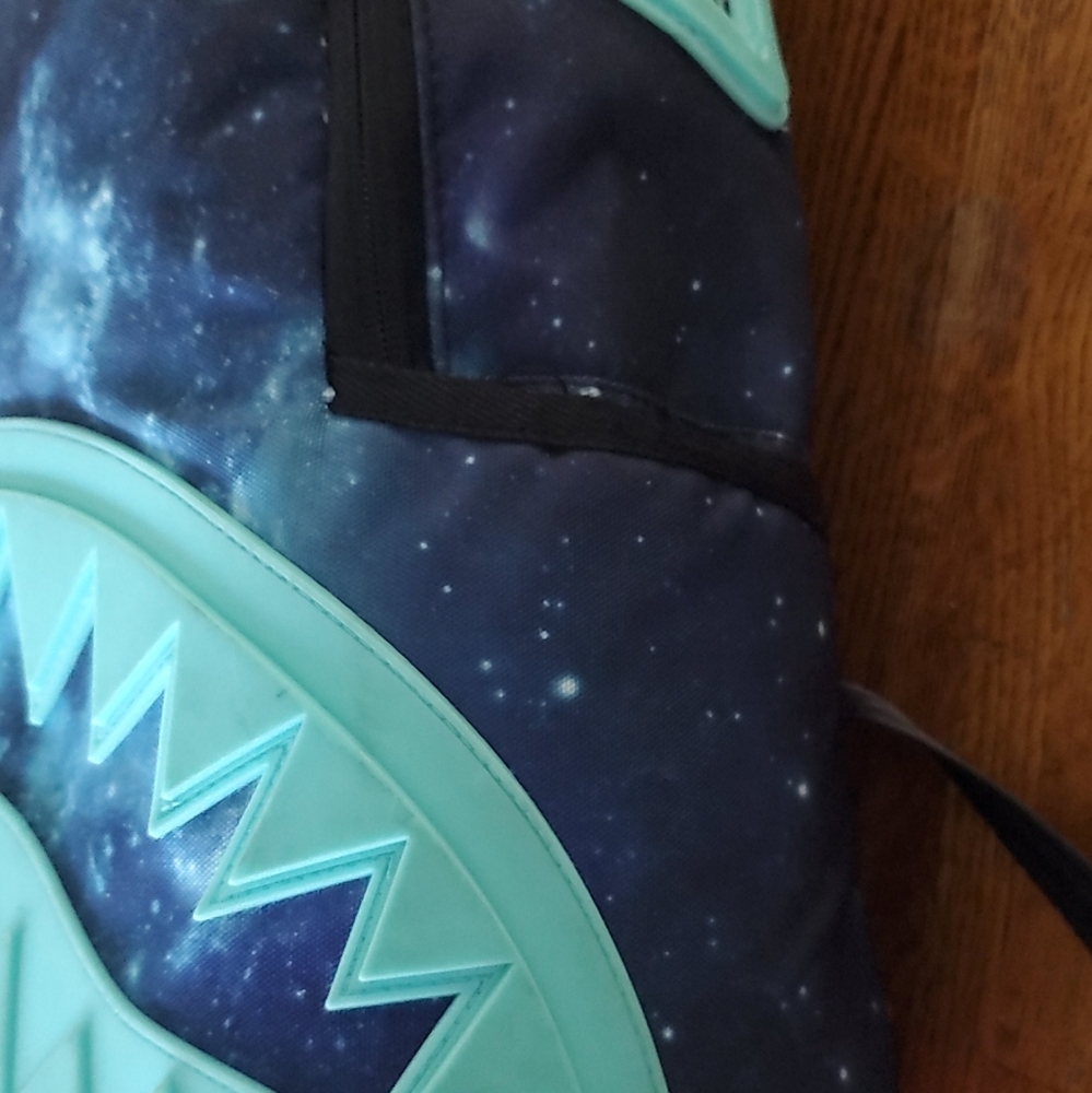 Backpack - Picture 3 of 4